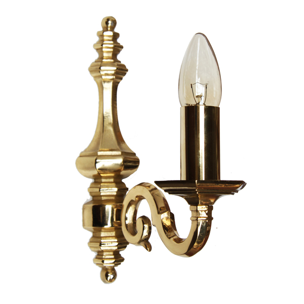 "Manufactured in Ireland, this quality solid brass Victorian wall light looks great in any traditional style setting."